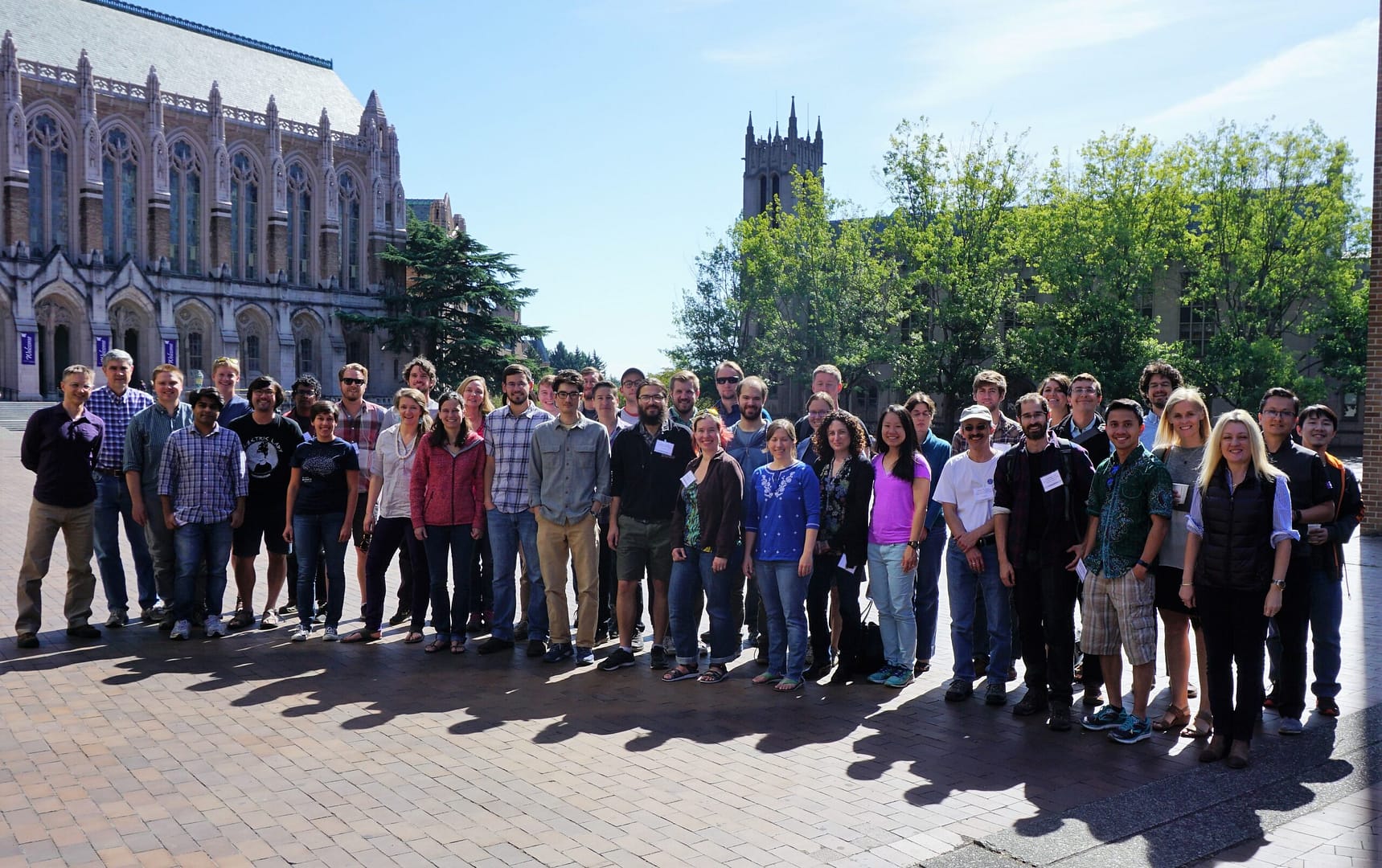 A group photo of the 2017 Geohackweek participants